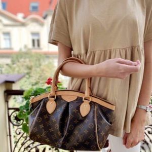 💎✨CLASSY✨💎 Louis Vuitton satchel